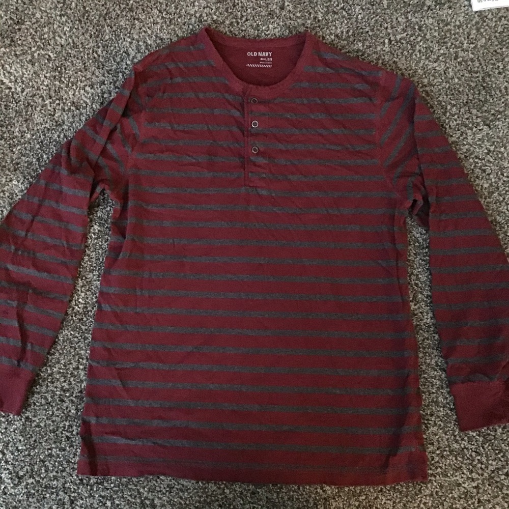 Old Navy Burgundy and Grey Long Sleeve (L)